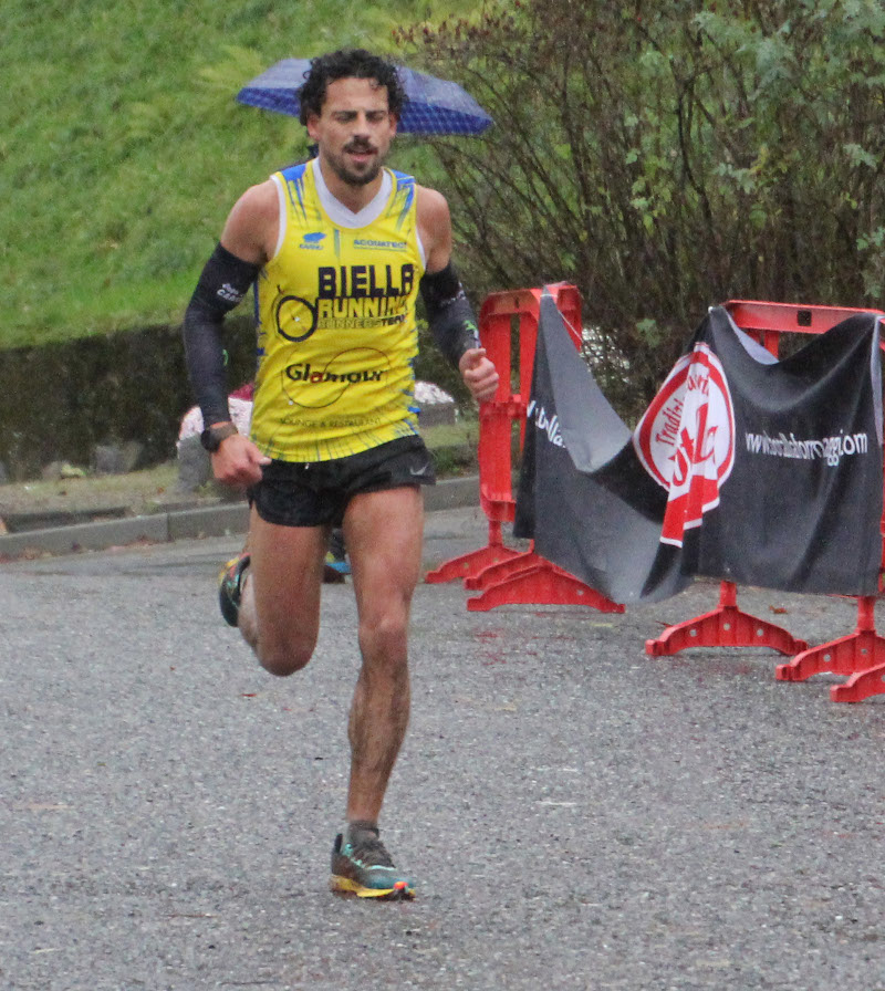 Matteo Biolcati vincitore della 8 Km